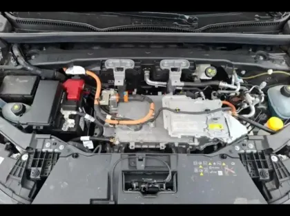 Photo 14 Renault Megane  E-Tech Electric EV60 220ch Equilibre super charge