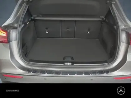 Photo 10 Mercedes GLA  180 d 116ch AMG Line 8G-DCT