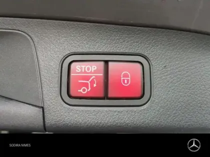 Photo 9 Mercedes GLA  180 d 116ch AMG Line 8G-DCT