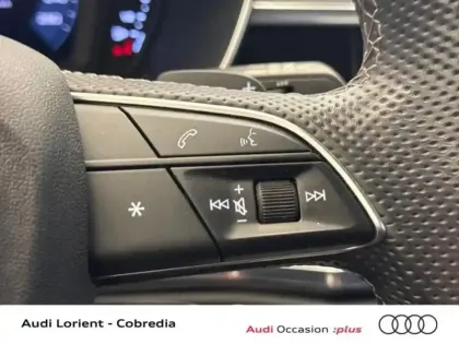 Photo 12 Audi Q3  35 TFSI 150ch Mild Hybrid S line S tronic 7