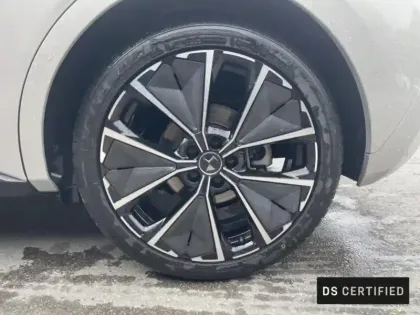 Photo 7 DS DS 4  E-TENSE 225ch Performance Line