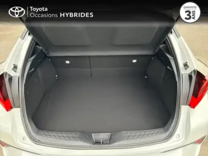 Photo 9 Toyota C-HR  2.0 Hybride 184ch Collection E-CVT