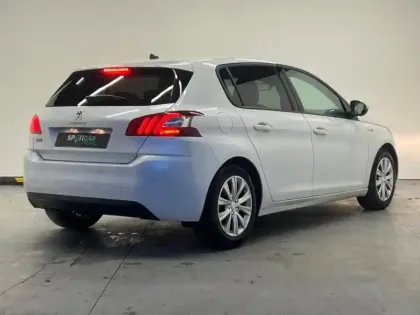 Photo 17 Peugeot 308  1.2 Puretech 110ch Style S&S 5p