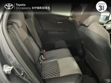 Photo 6 Toyota C-HR  184h Distinctive 2WD E-CVT MY22