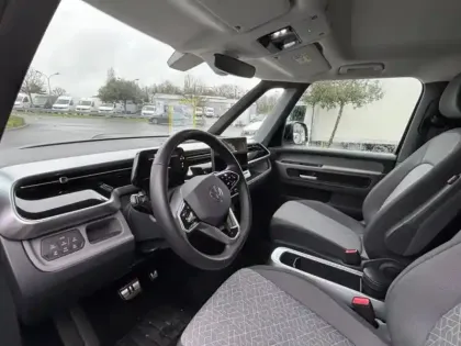 Photo 8 Volkswagen ID. Buzz  286ch Pro 7 places 86 kWh