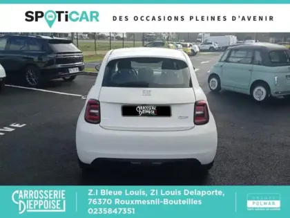 Photo 5 Fiat 500  e 118ch Icône Plus (Pack Magic Eye)