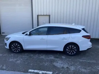 Photo 7 Ford Focus  SW 1.0 Flexifuel mHEV 125ch Titanium X Business