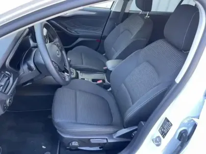 Photo 9 Ford Focus  SW 1.0 Flexifuel mHEV 125ch Titanium X Business