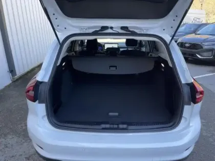 Photo 12 Ford Focus  SW 1.0 Flexifuel mHEV 125ch Titanium X Business