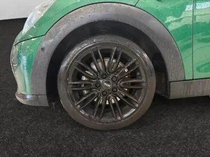 Photo 13 Mini Mini  5 Portes Cooper 136ch  Edition Greenwich