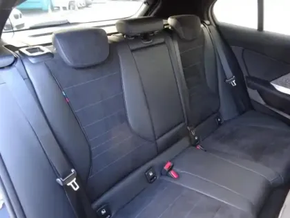 Photo 9 BMW Serie 1 Série 1 120A 170ch M Sport DKG7