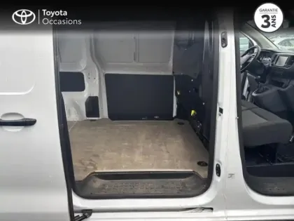 Photo 6 Toyota Proace  Medium 2.0 D-4D 140 Business MC22