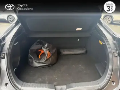 Photo 9 Toyota C-HR  2.0 Hybride Rechargeable 225ch Design NG23