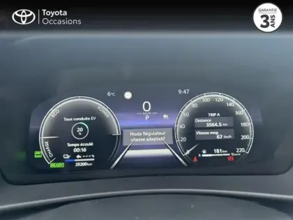 Photo 13 Toyota C-HR  2.0 Hybride Rechargeable 225ch Design NG23