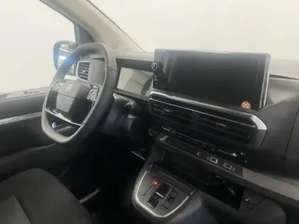 Photo 6 Peugeot Expert  Fg M 2.2 Diesel 180ch Tech Edition automatique