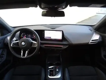 Photo 6 BMW Serie 1 Série 1 120A 170ch M Sport DKG7