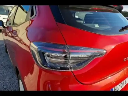 Photo 13 Renault Clio  1.5 Blue dCi 100ch Evolution - 24