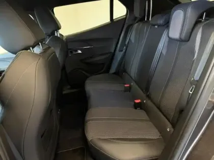 Photo 8 Peugeot 2008  1.2 PureTech 130ch S&S GT EAT8