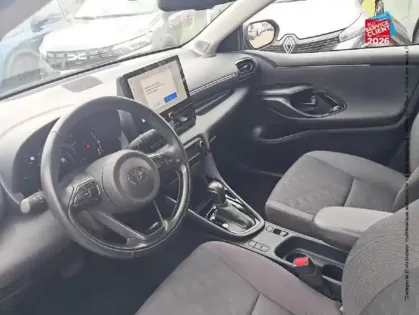 Photo 14 Toyota Yaris  116h Design 5p MC24