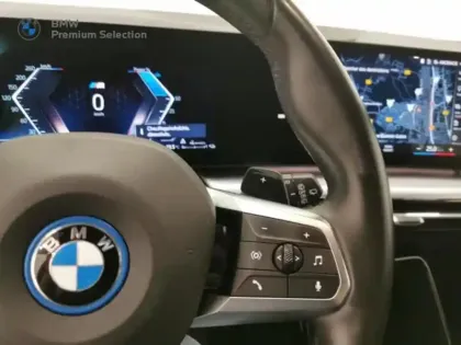 Photo 13 BMW Serie 2 Série 2 ActiveTourer 225e 245ch xDrive M Sport DKG7