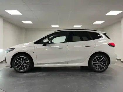 Photo 6 BMW Serie 2 Série 2 ActiveTourer 225e 245ch xDrive M Sport DKG7