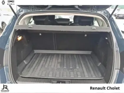 Photo 6 Renault Captur  1.6 E-Tech hybride 145ch Business -21