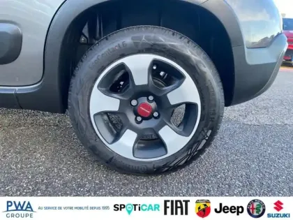 Photo 10 Fiat Panda  1.0 70ch BSG S&S (RED)