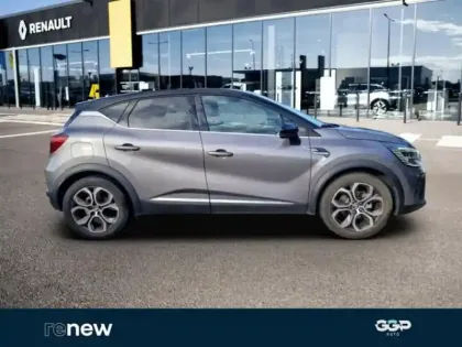 Photo 6 Renault Captur  1.6 E-Tech hybride 145ch Intens -21