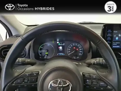 Photo 12 Toyota Yaris  116h Dynamic Business 5p + Programme Beyond Zero Academy MY22