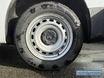 Photo 82 Citroën Berlingo  VAN TAILLE M 650KG BLUEHDI 100 S&S BVM6