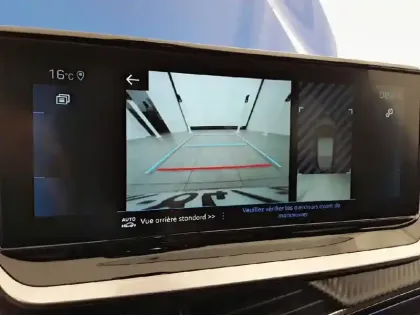 Photo 65 Peugeot 208  PureTech 130 S&S EAT8