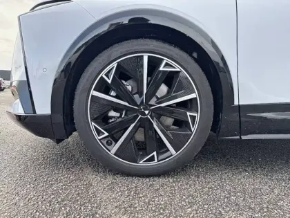 Photo 12 DS DS 8 Gén. I Ph1 Etoile 5