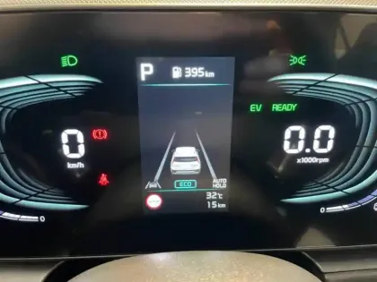 Photo 42 Kia Niro  1.6 GDi 138 ch HEV DCT6