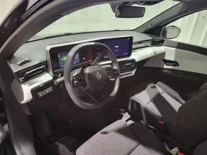 Photo 6 Renault 5 Renault  E-Tech Electrique 120 ch autonomie urbaine