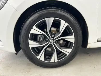 Photo 18 Renault Clio  TCe 90