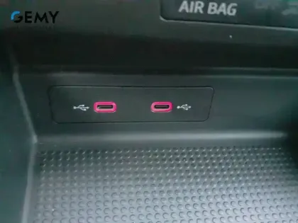 Photo 46 Seat Ibiza  1.0 EcoTSI 95 ch S/S BVM5