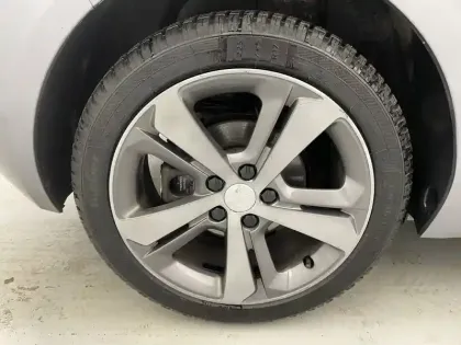 Photo 18 Peugeot 308  PureTech 130ch S&S EAT8