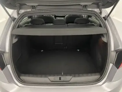 Photo 12 Peugeot 308  PureTech 130ch S&S EAT8