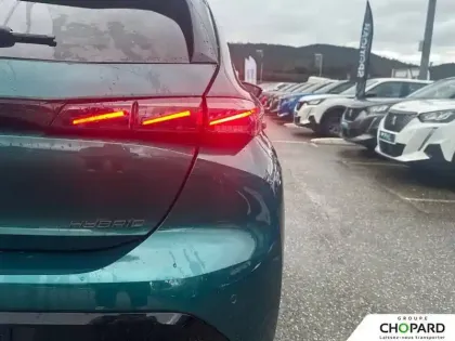 Photo 24 Peugeot 308  Hybrid 145 e-DCS6