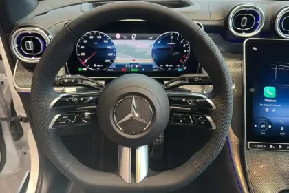 Photo 97 Mercedes Classe GLC GLC 300 de Hybrid EQ 9G-Tronic 4Matic