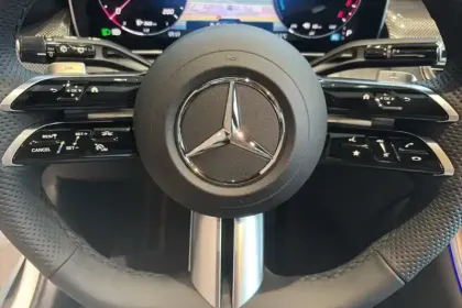 Photo 58 Mercedes Classe GLC GLC 300 de Hybrid EQ 9G-Tronic 4Matic