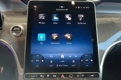 Photo 101 Mercedes Classe GLC GLC 300 de Hybrid EQ 9G-Tronic 4Matic