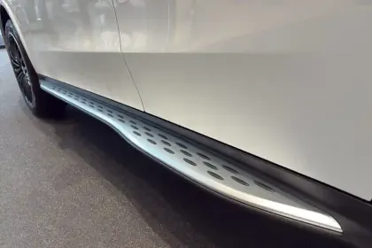 Photo 37 Mercedes Classe GLC Gén. II (X254) Ph1 AMG Line + 5