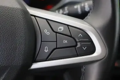 Photo 36 Dacia Duster  Hybrid 140