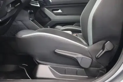 Photo 69 Dacia Duster  Hybrid 140