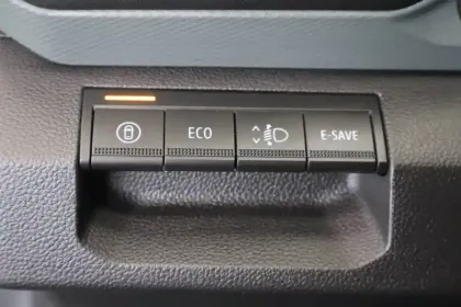 Photo 75 Dacia Duster  Hybrid 140