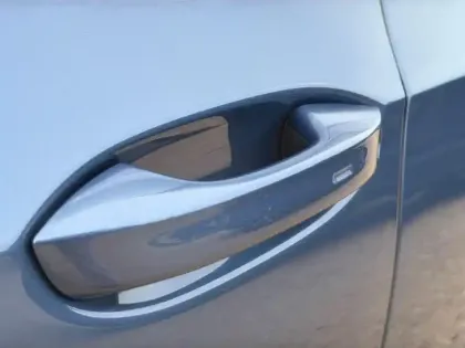 Photo 37 Volkswagen Golf  1.5 eTSI EVO2 150 DSG7