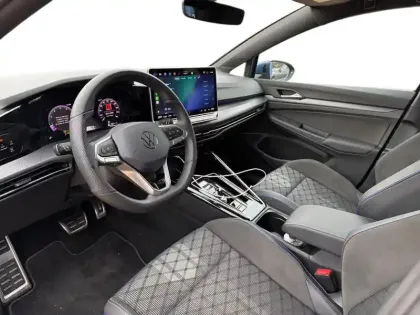 Photo 15 Volkswagen Golf  1.5 eTSI EVO2 150 DSG7