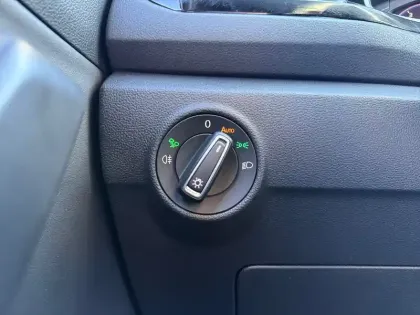 Photo 66 Volkswagen T-roc Gén. I Ph2 R-Line 5