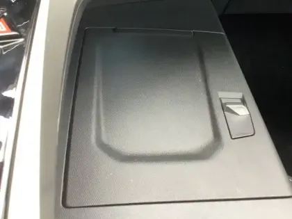 Photo 22 Peugeot 3008  Hybrid 145 e-DCS6